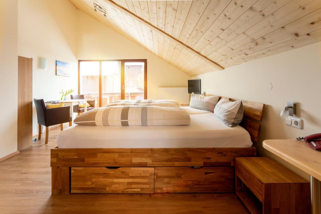 Kurbad Und Landhaus Siass บัดโคลกรุบ ภายนอก รูปภาพ